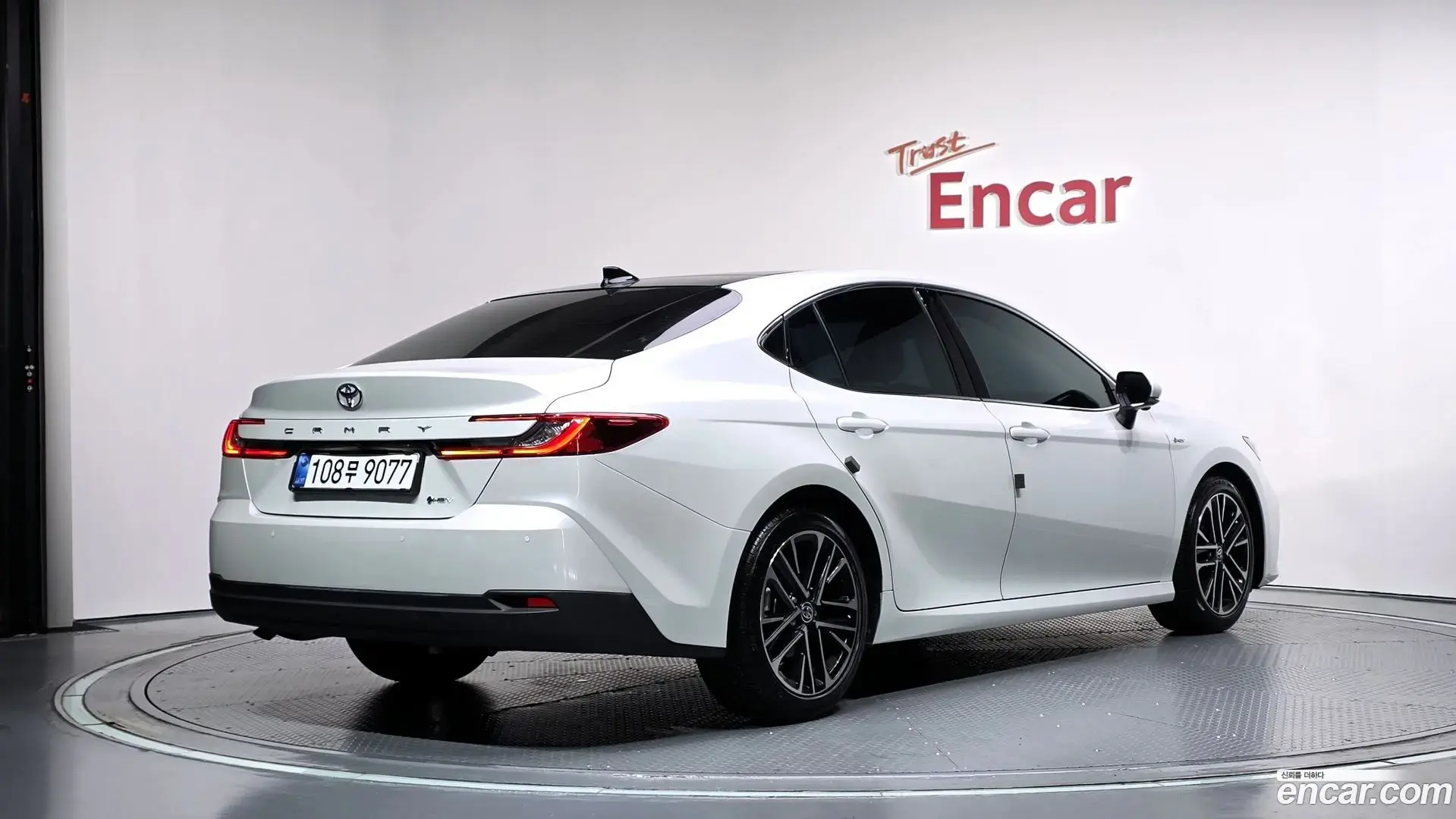 Main__Slider__Photo:Camry Toyota 2025.6-1