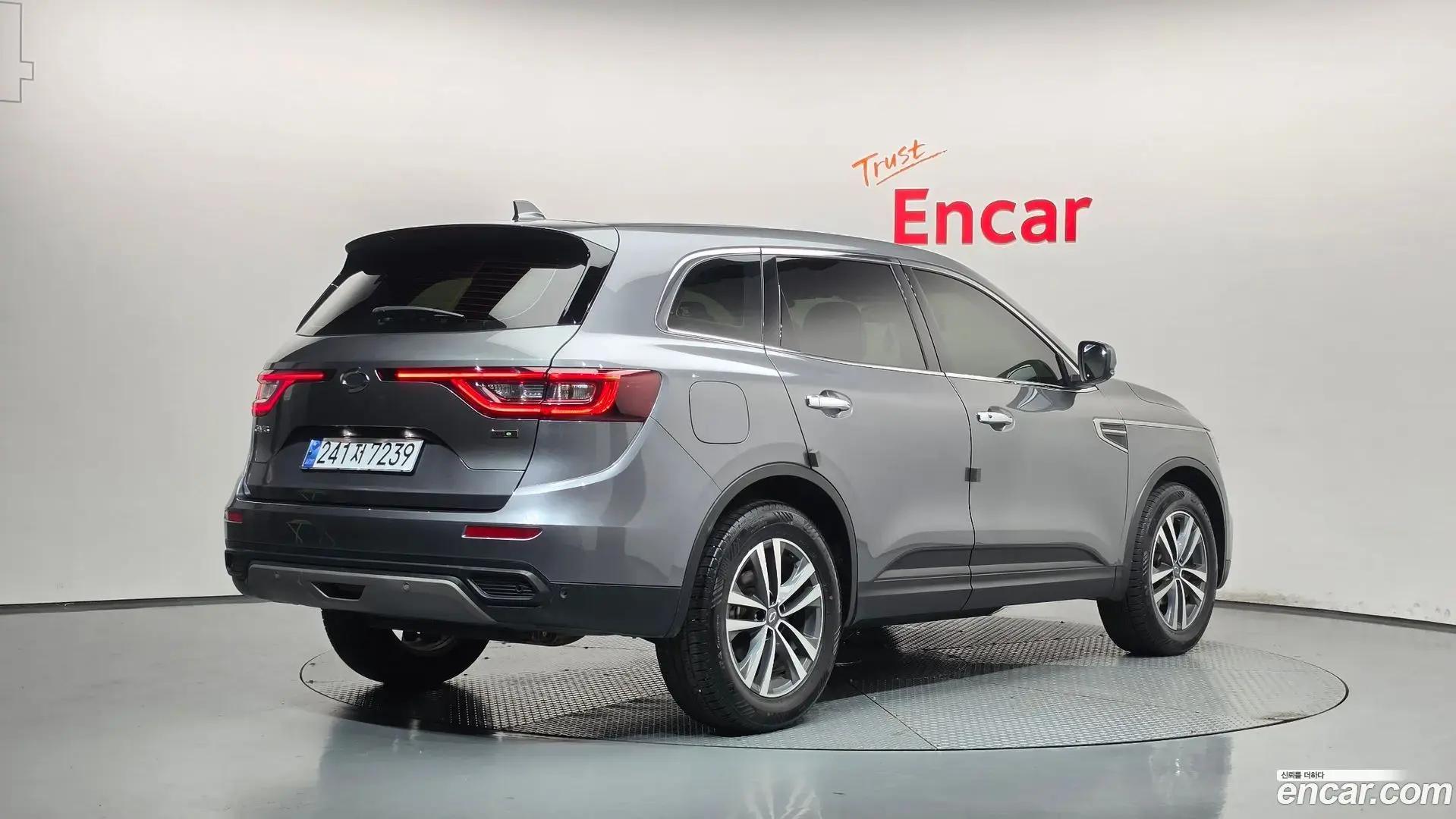 Main__Slider__Photo:QM6 Renault Korea 2020.7-1