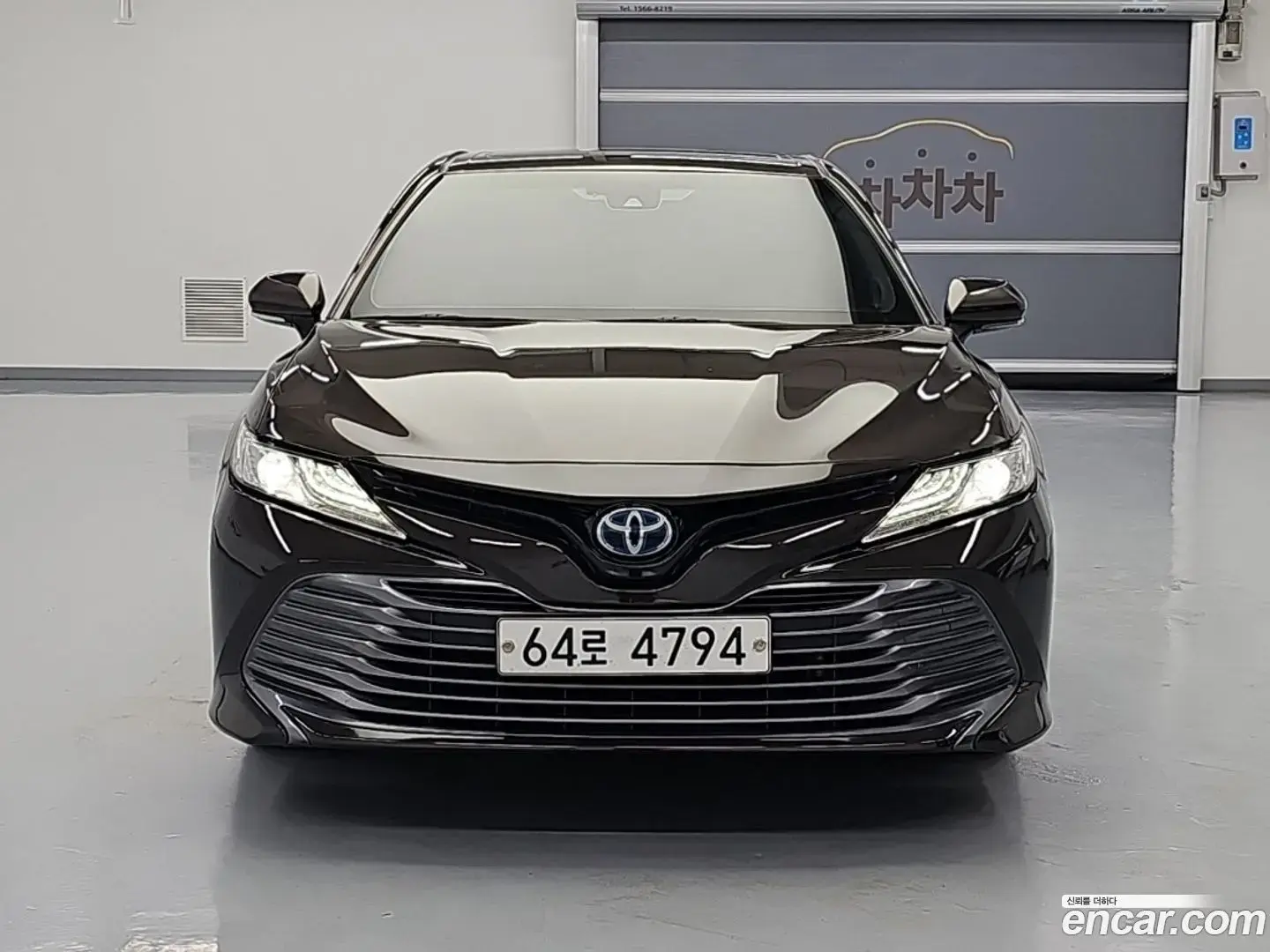 Main__Slider__Photo:Camry Toyota 2019.1-1