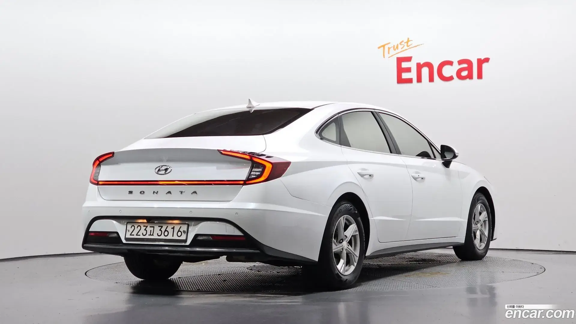 Main__Slider__Photo:Sonata Hyundai 2019.8-1