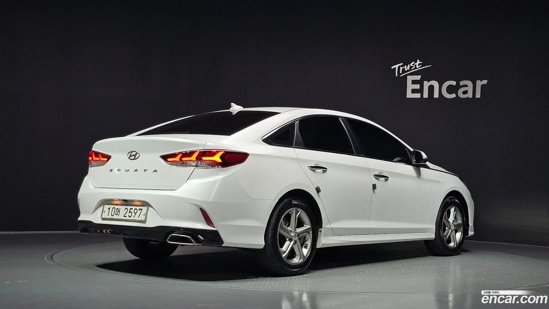 Main__Slider__Photo:Sonata Hyundai 2018.11-1