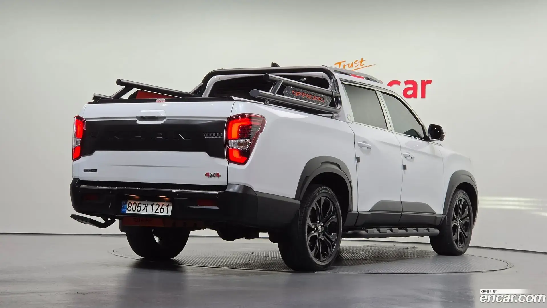 Main__Slider__Photo:Rexton KG Mobility 2022.5-1