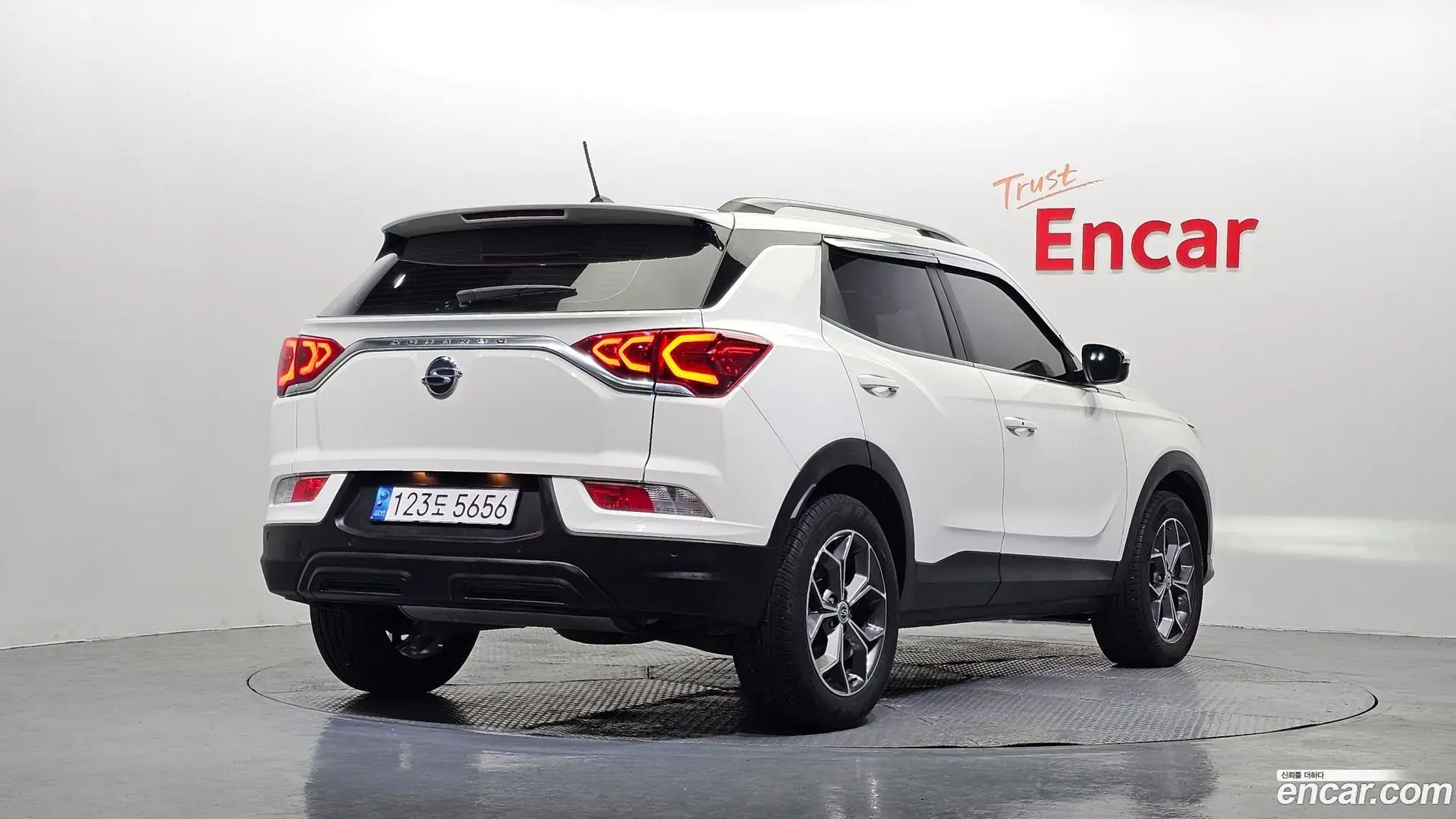 Main__Slider__Photo:KORANDO KG Mobility 2022.11-1