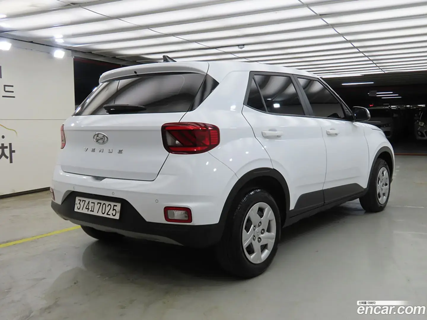 Main__Slider__Photo:Venue Hyundai 2020.11-1
