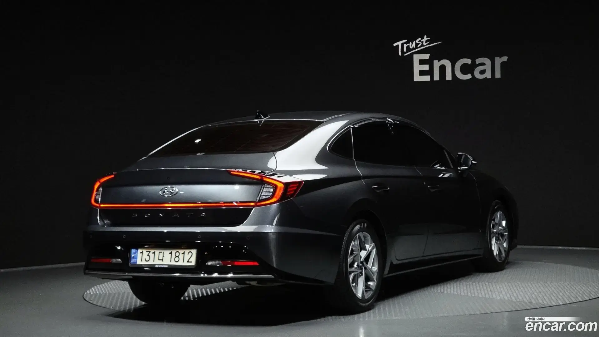 Main__Slider__Photo:Sonata Hyundai 2022.3-1