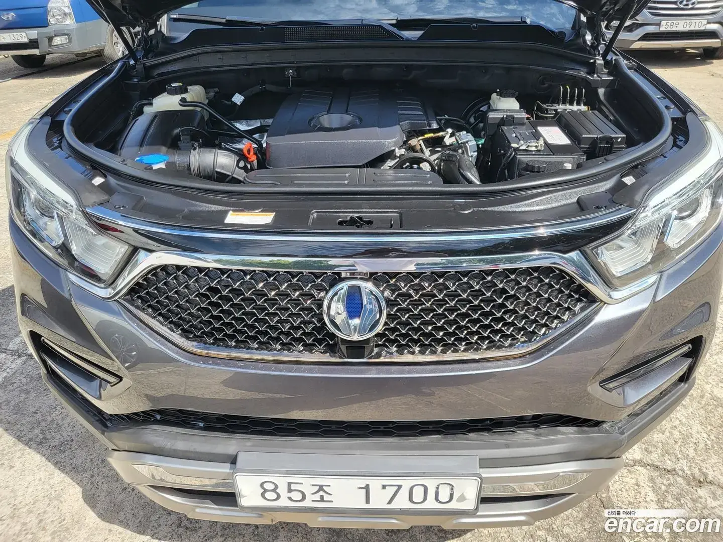 Main__Slider__Photo:Rexton KG Mobility 2018.3-1
