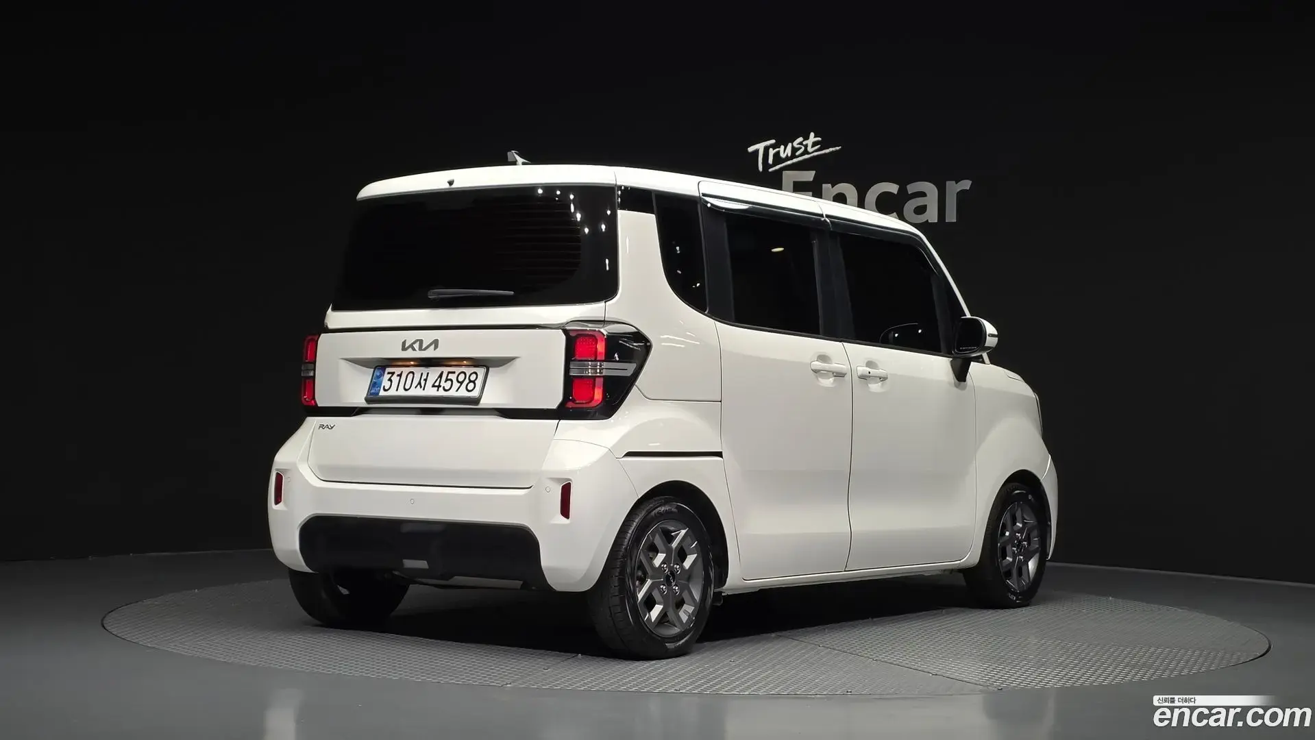Main__Slider__Photo:RAY Kia 2023.0-1