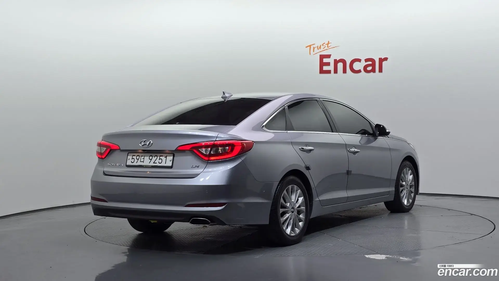 Main__Slider__Photo:Sonata Hyundai 2014.11-1