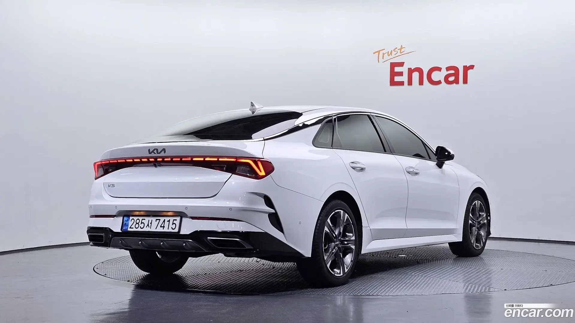 Main__Slider__Photo:K5 Kia 2022.11-1