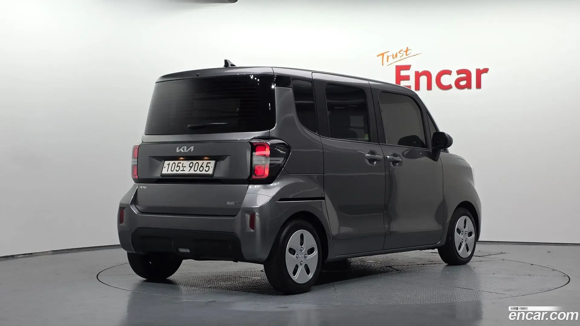 Main__Slider__Photo:RAY Kia 2024.5-1