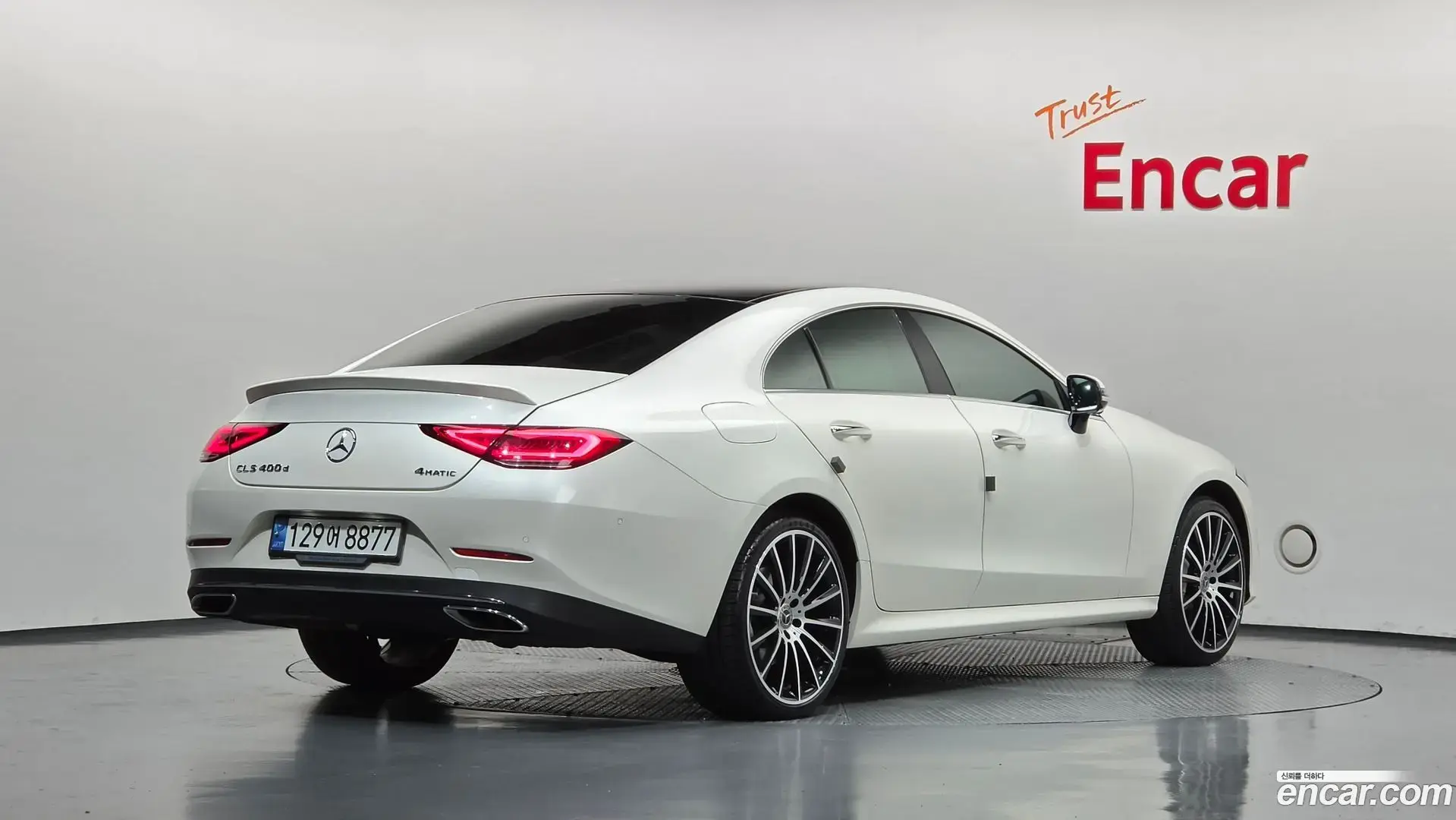 Main__Slider__Photo:CLS-Class Mercedes-Benz 2019.1-1