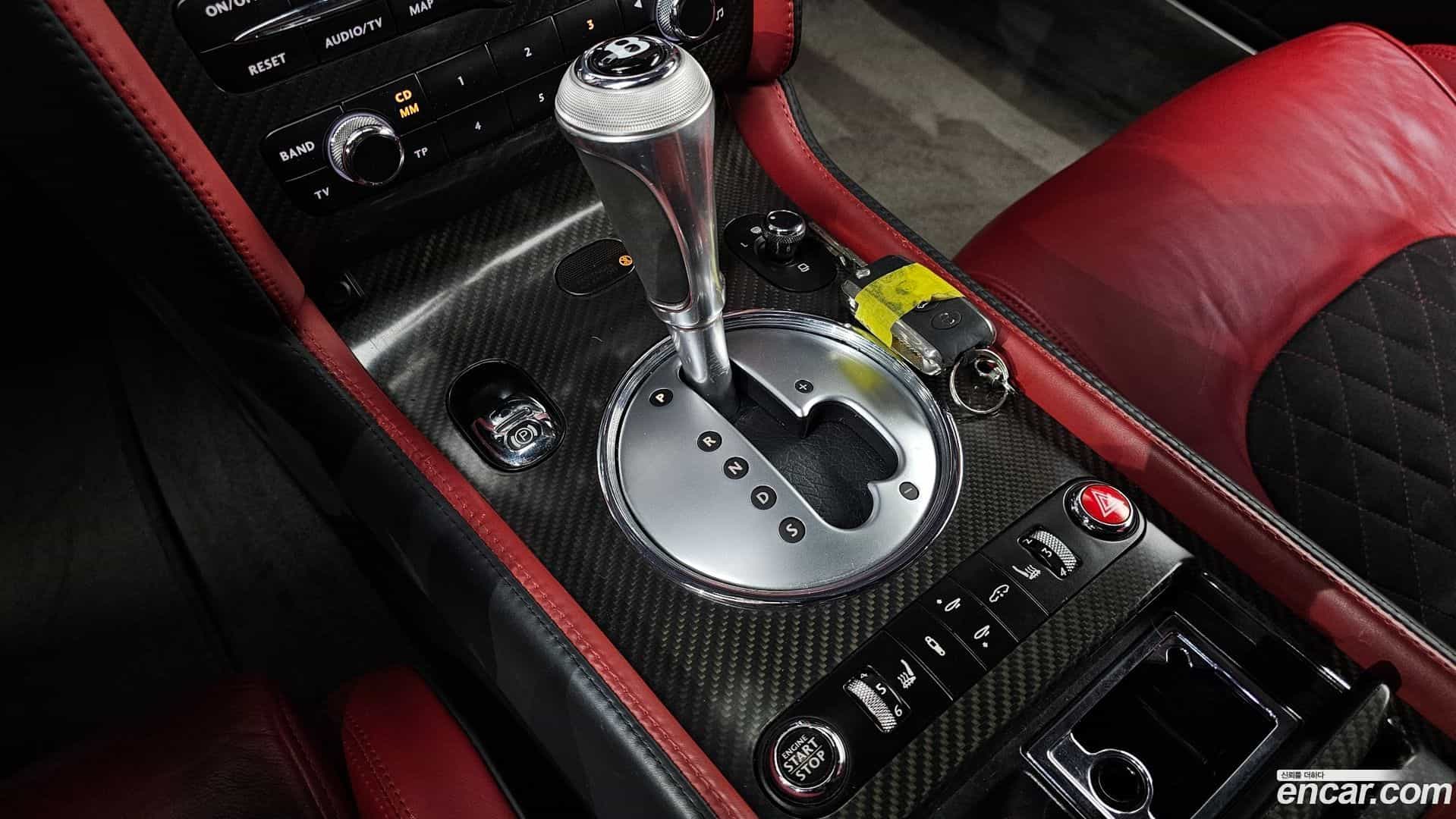 Continental Bentley 2010.11-INNER-009