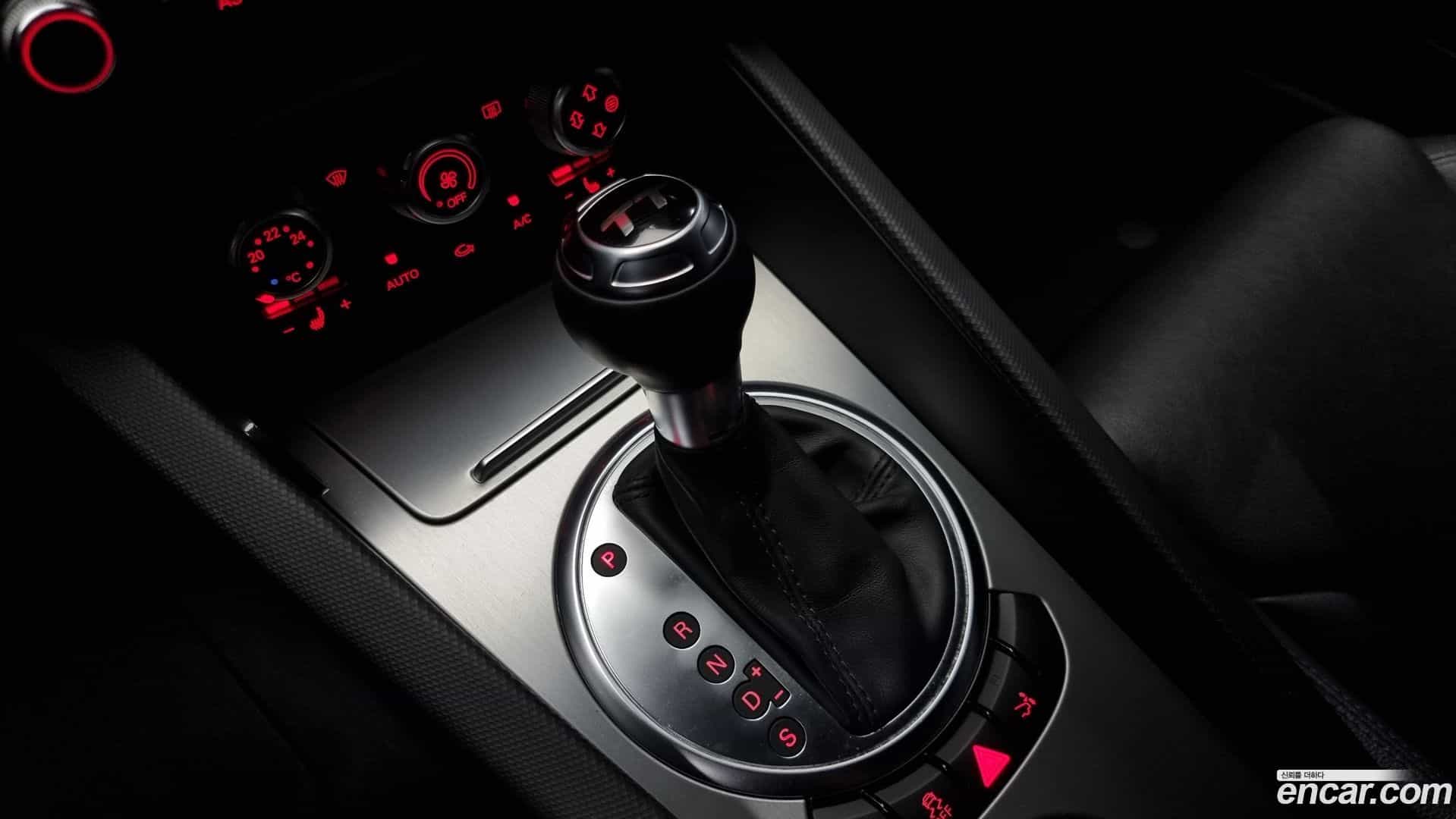 TT Audi 2013.11-INNER-009