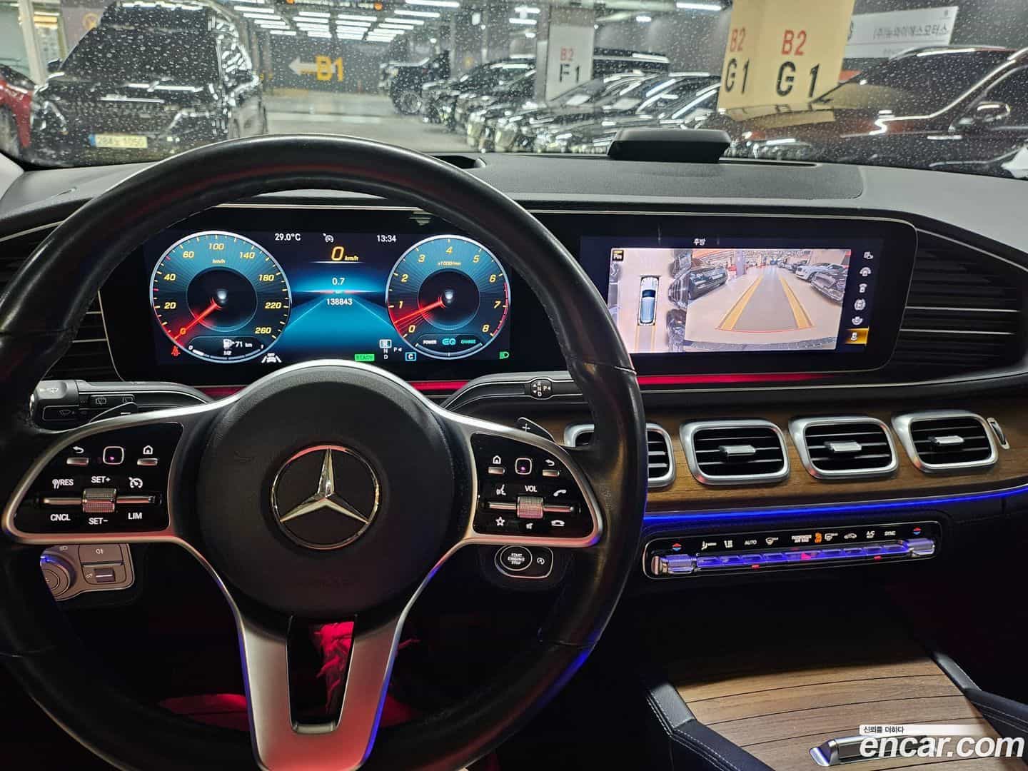 GLE-Class Mercedes-Benz 2019.11-OPTION-022