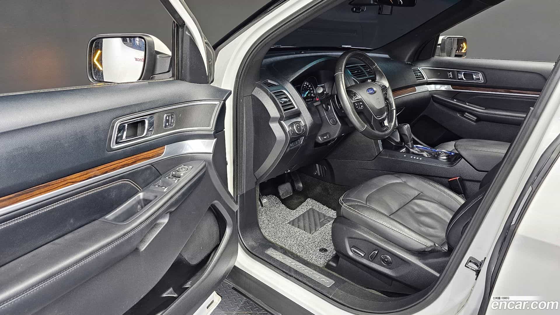 Explorer Ford 2016.1-OPTION-015