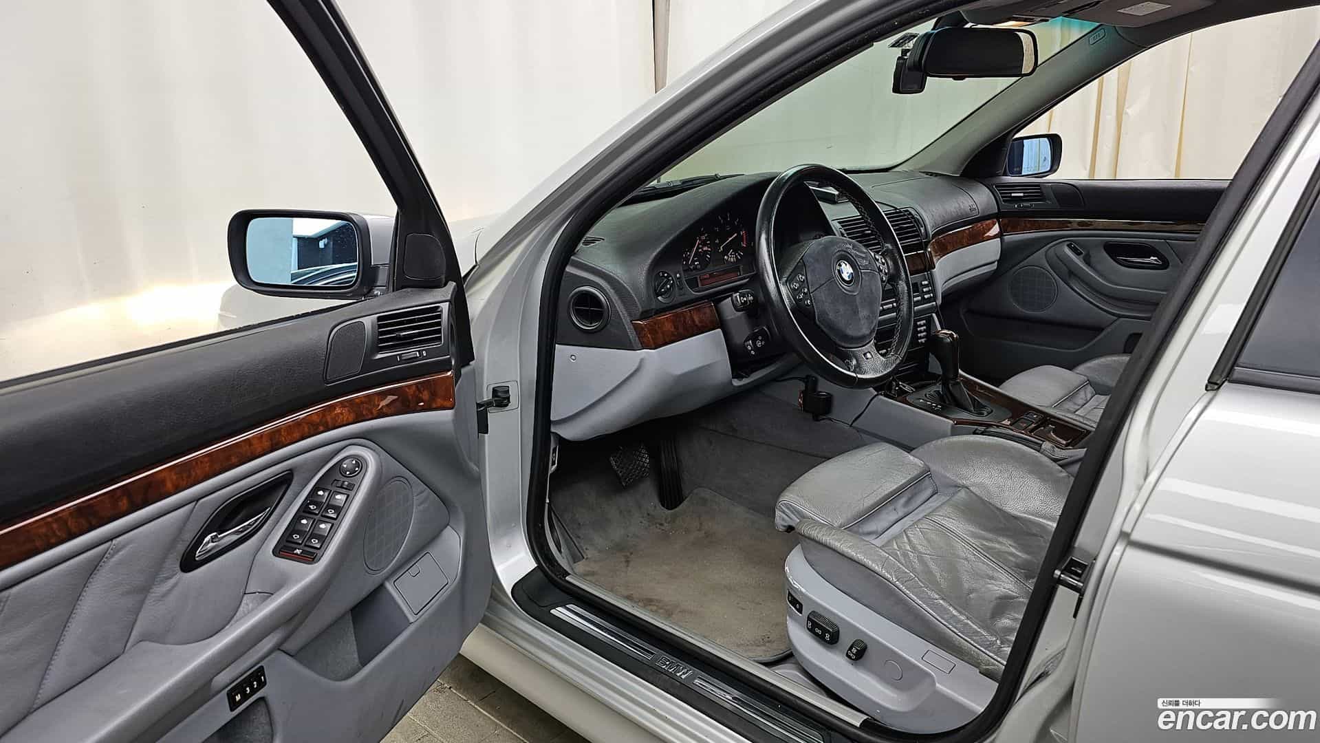 5-Series BMW 1999.11-INNER-010