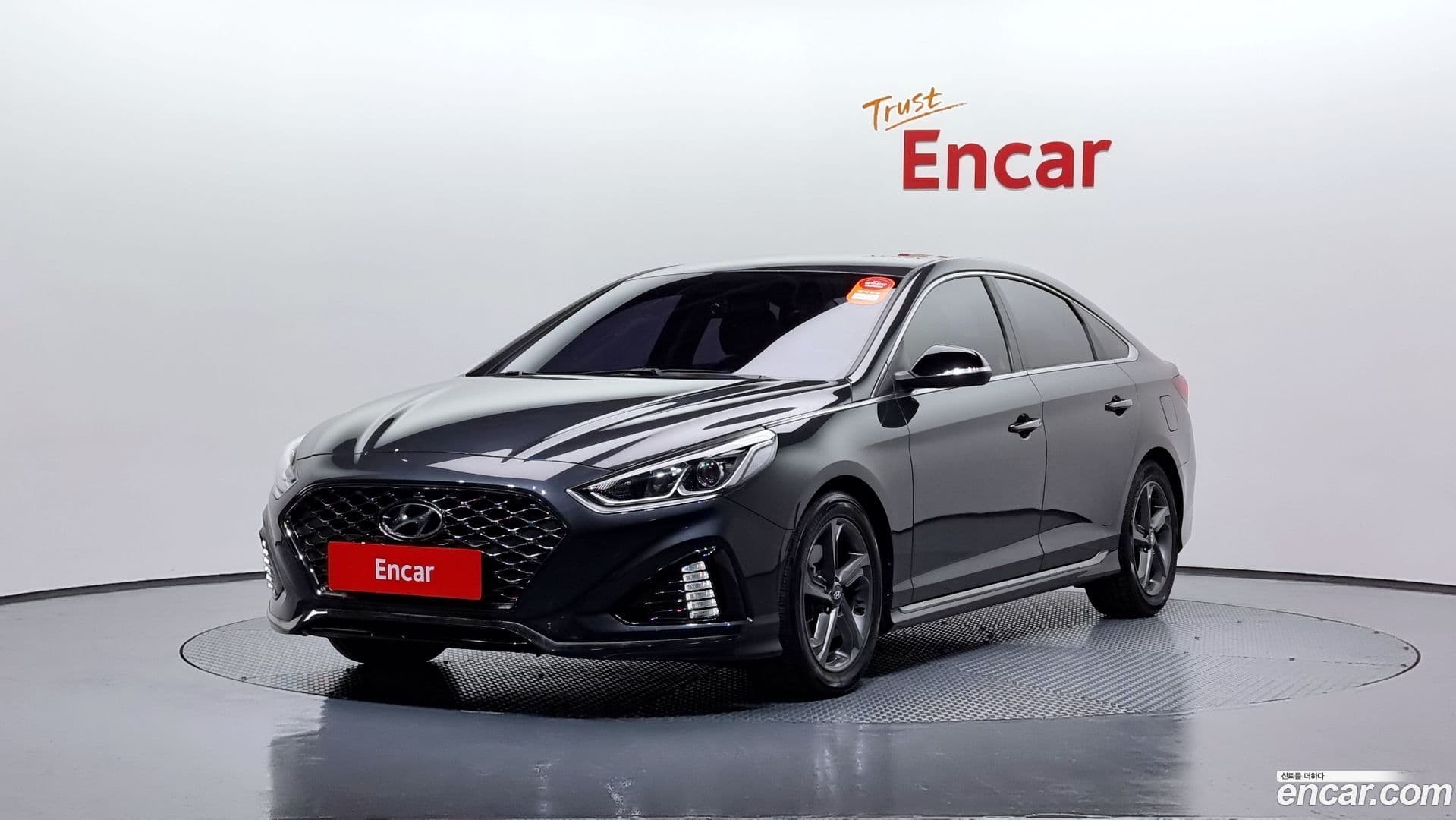 Main__Slider__Photo:Sonata Hyundai 2017.4-0