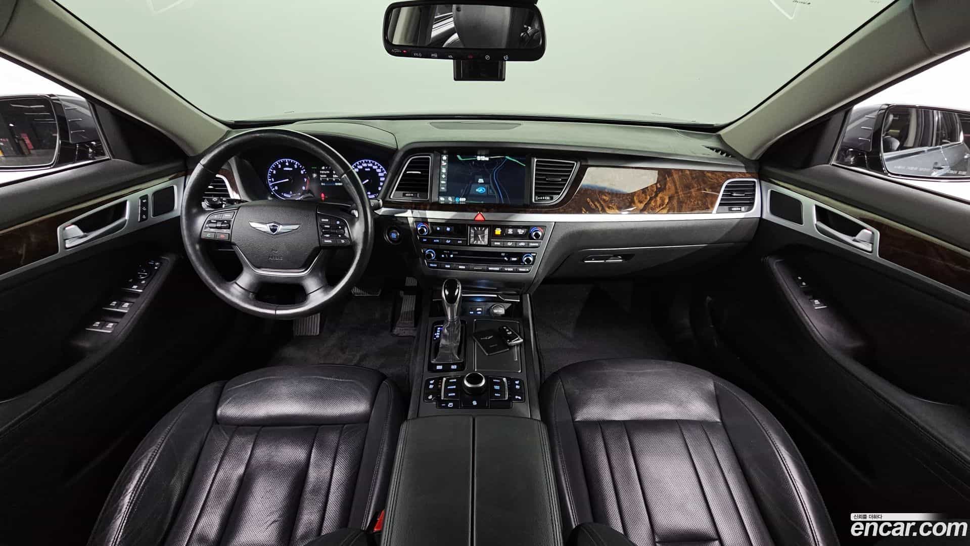 Genesis Hyundai 2015.8-INNER-7