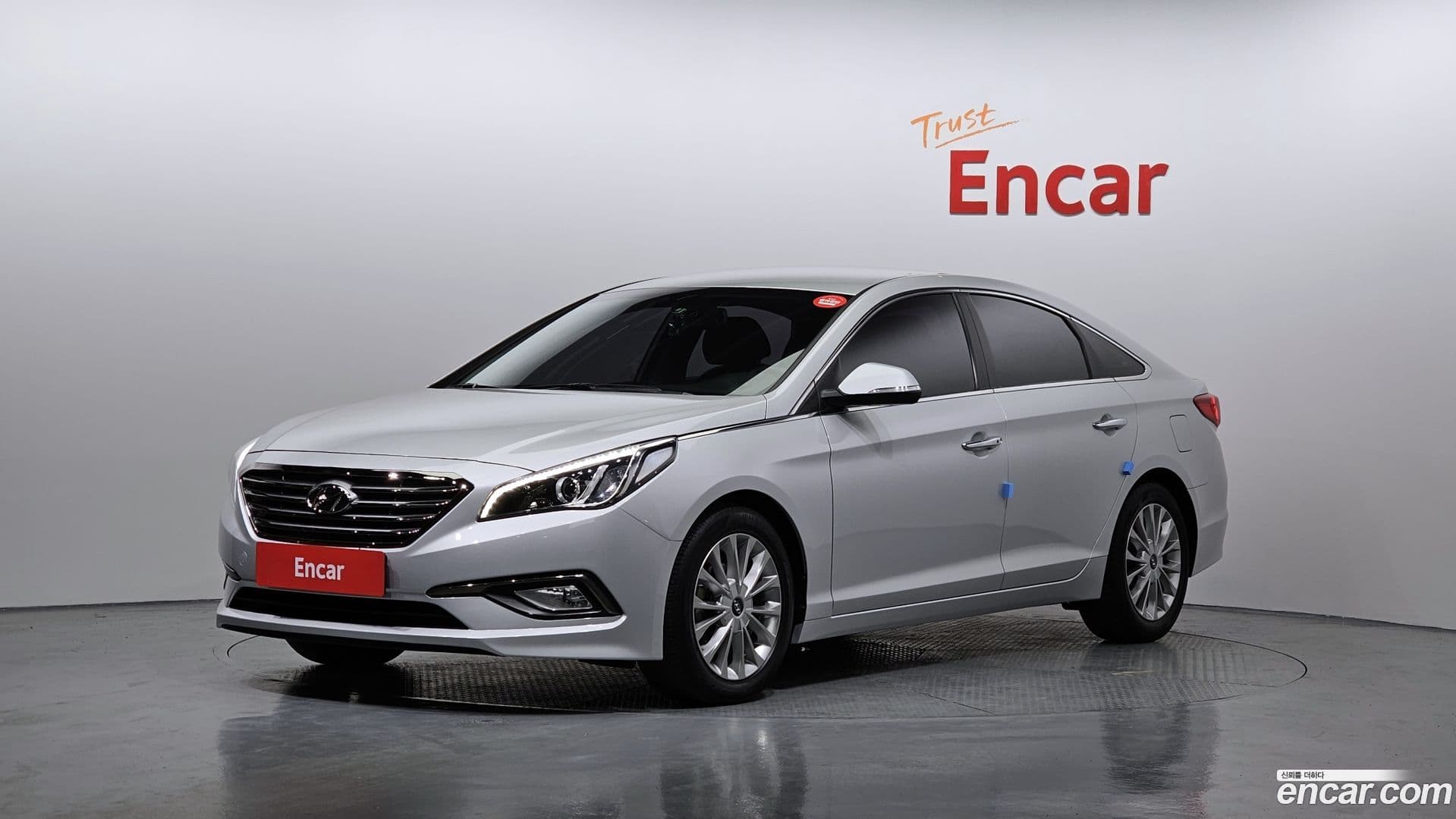 Main__Slider__Photo:Sonata Hyundai 2016.7-0
