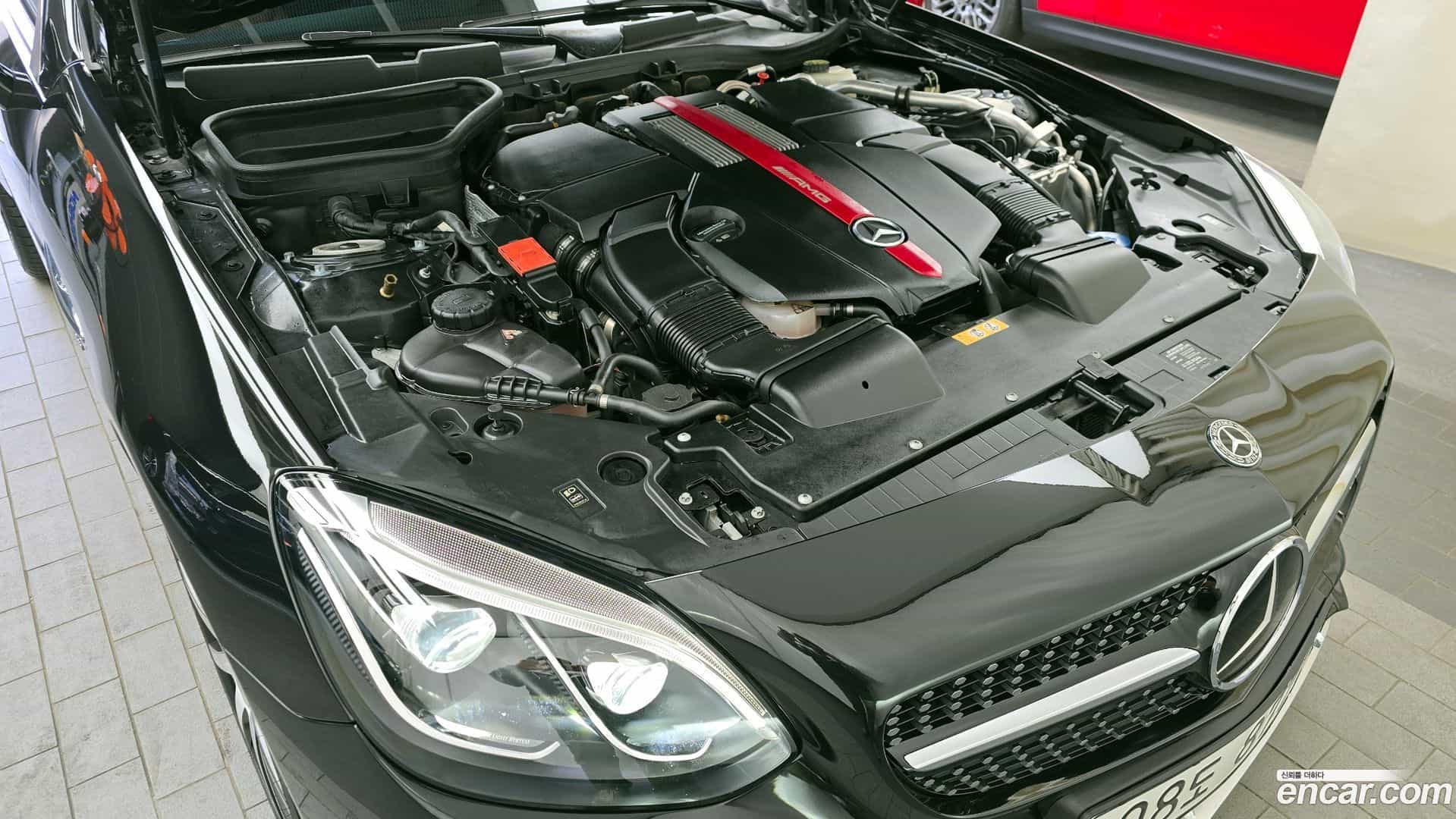 SLC-Class Mercedes-Benz 2017.5-INNER-006