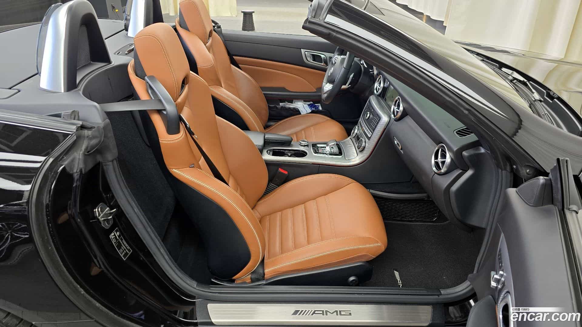 SLC-Class Mercedes-Benz 2017.5-OPTION-015