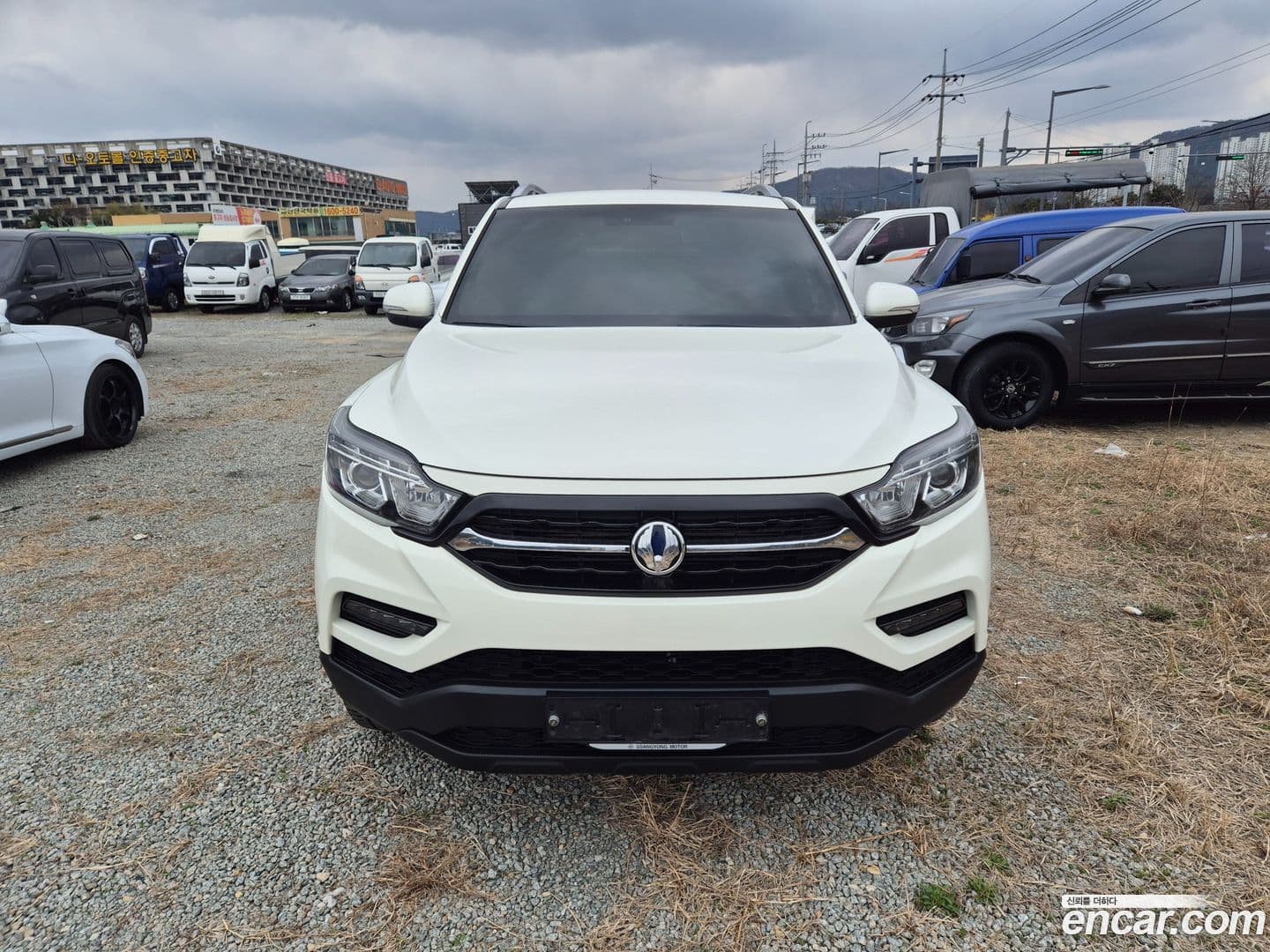 Main__Slider__Photo:Rexton KG Mobility 2021.2-0