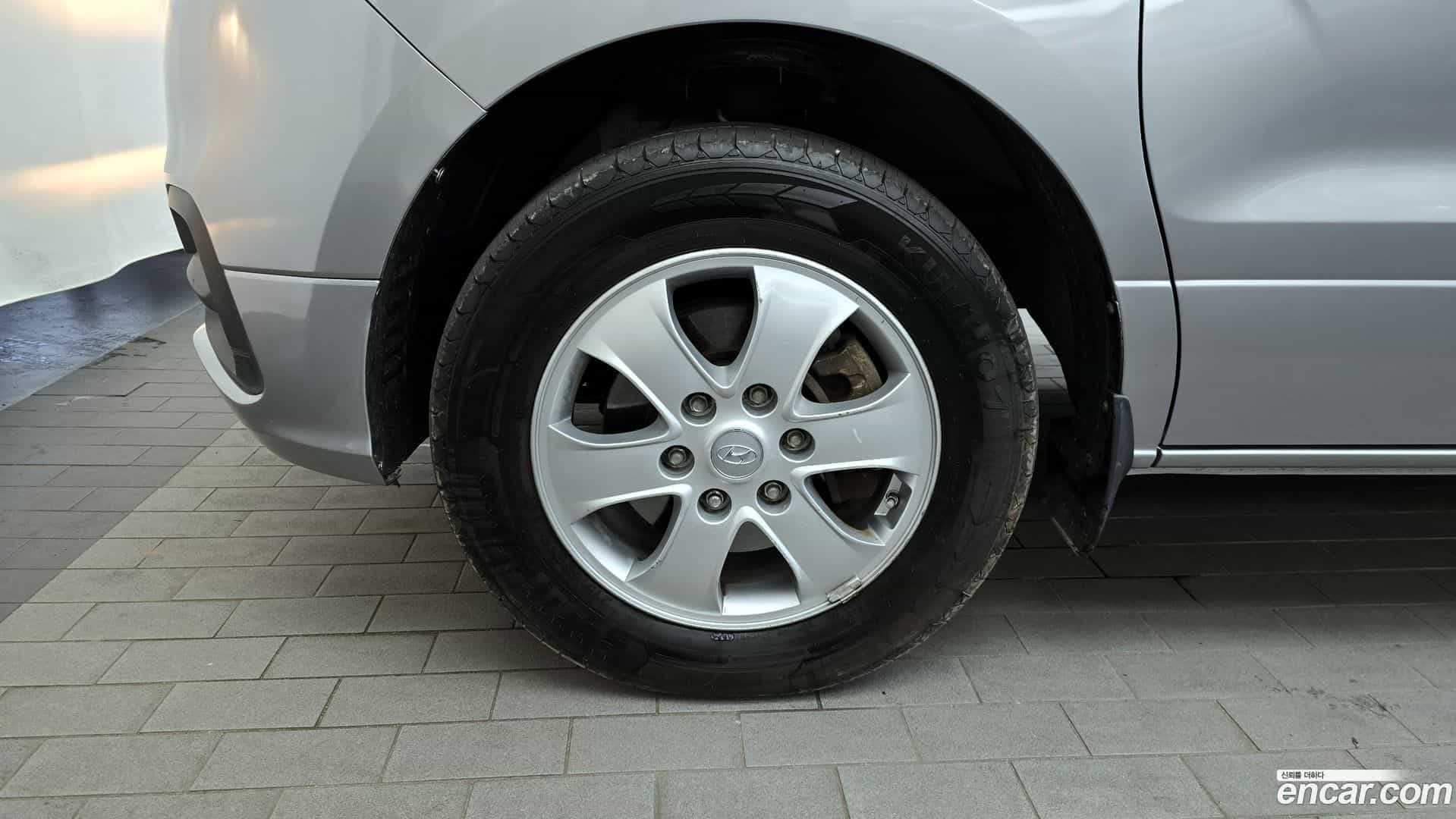 Starex Hyundai 2019.1-OUTER-005