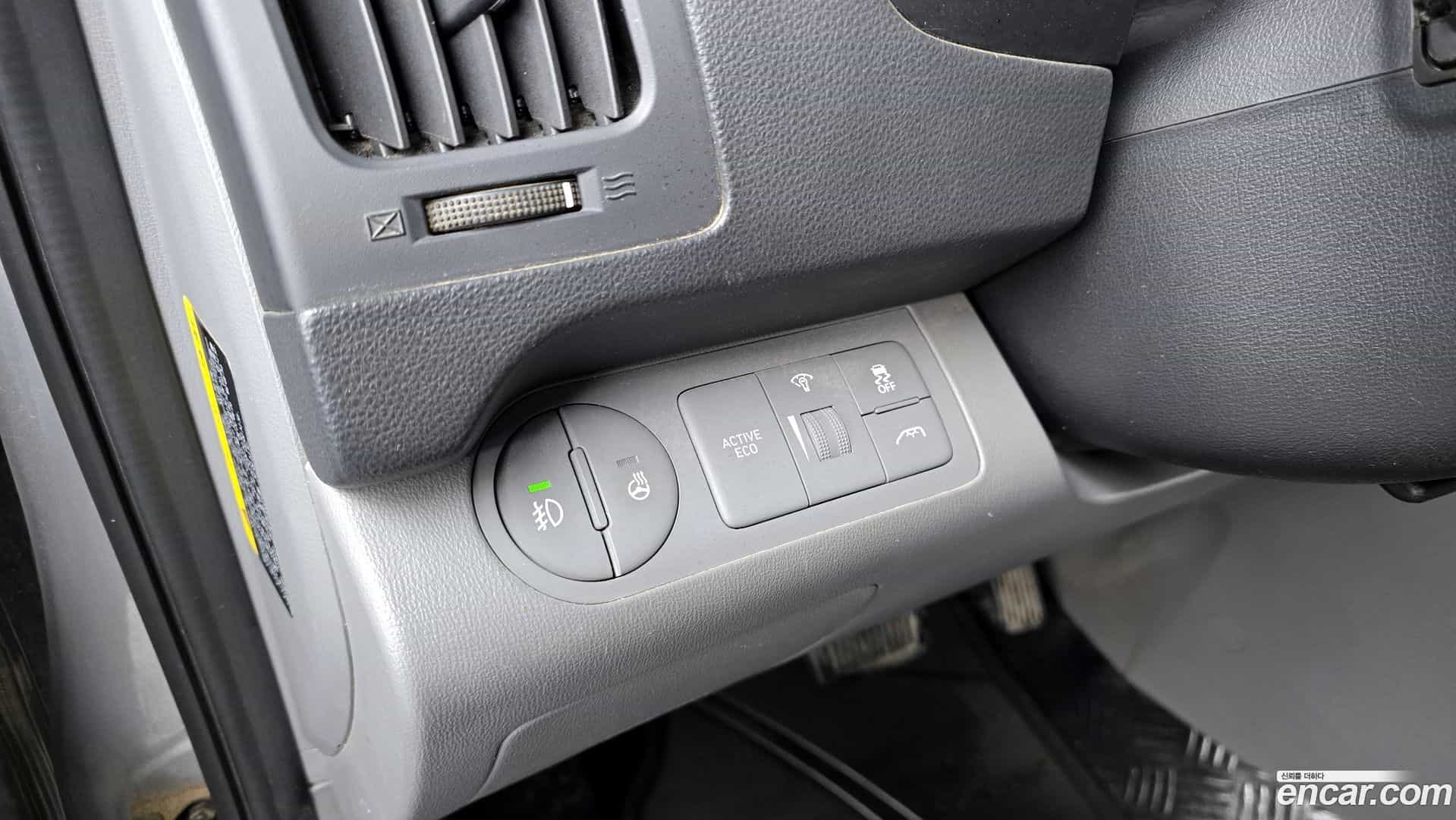 Starex Hyundai 2019.1-OPTION-019