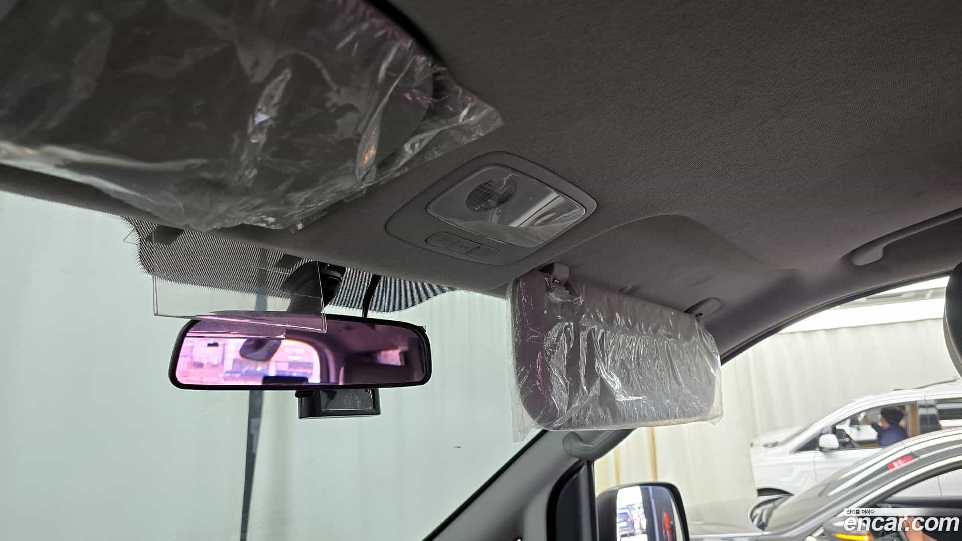 Starex Hyundai 2019.1-OPTION-020