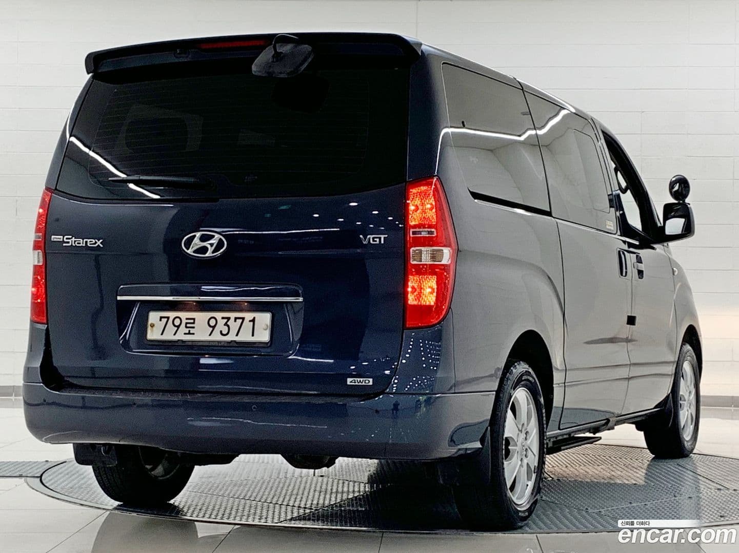 Main__Slider__Photo:Starex Hyundai 2015.5-0