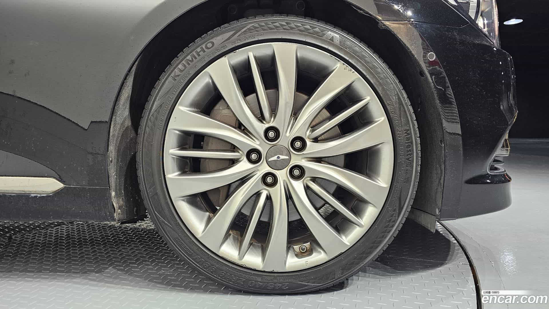 Genesis Hyundai 2016.11-OUTER-005