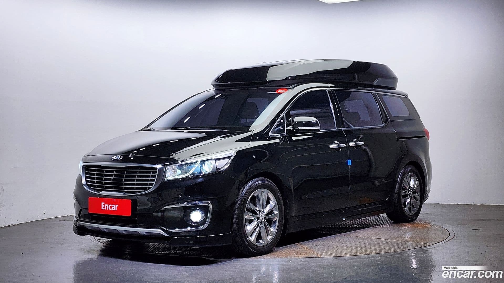 Main__Slider__Photo:Canival Kia 2016.10-0