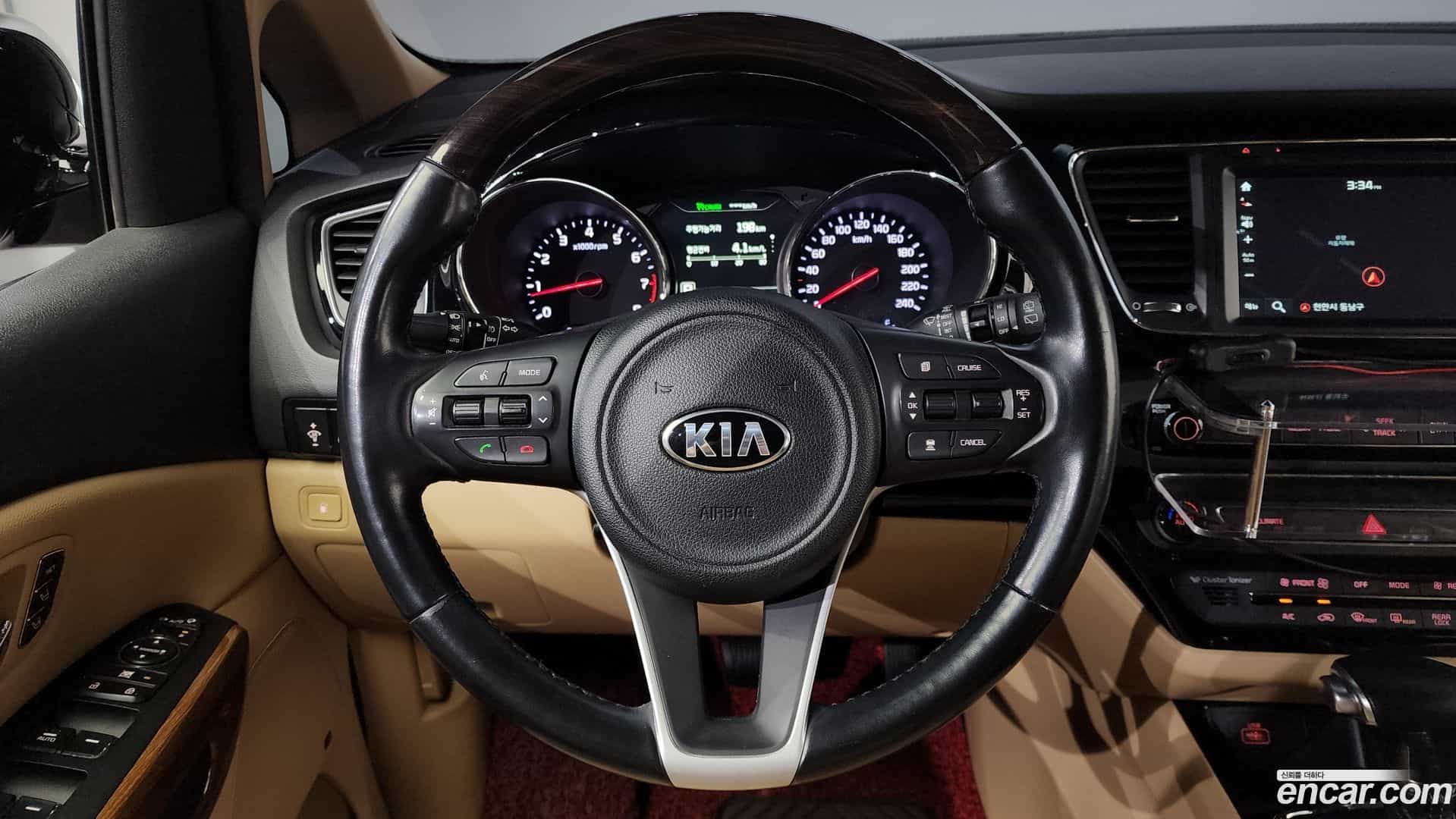 Canival Kia 2016.10-OPTION-018