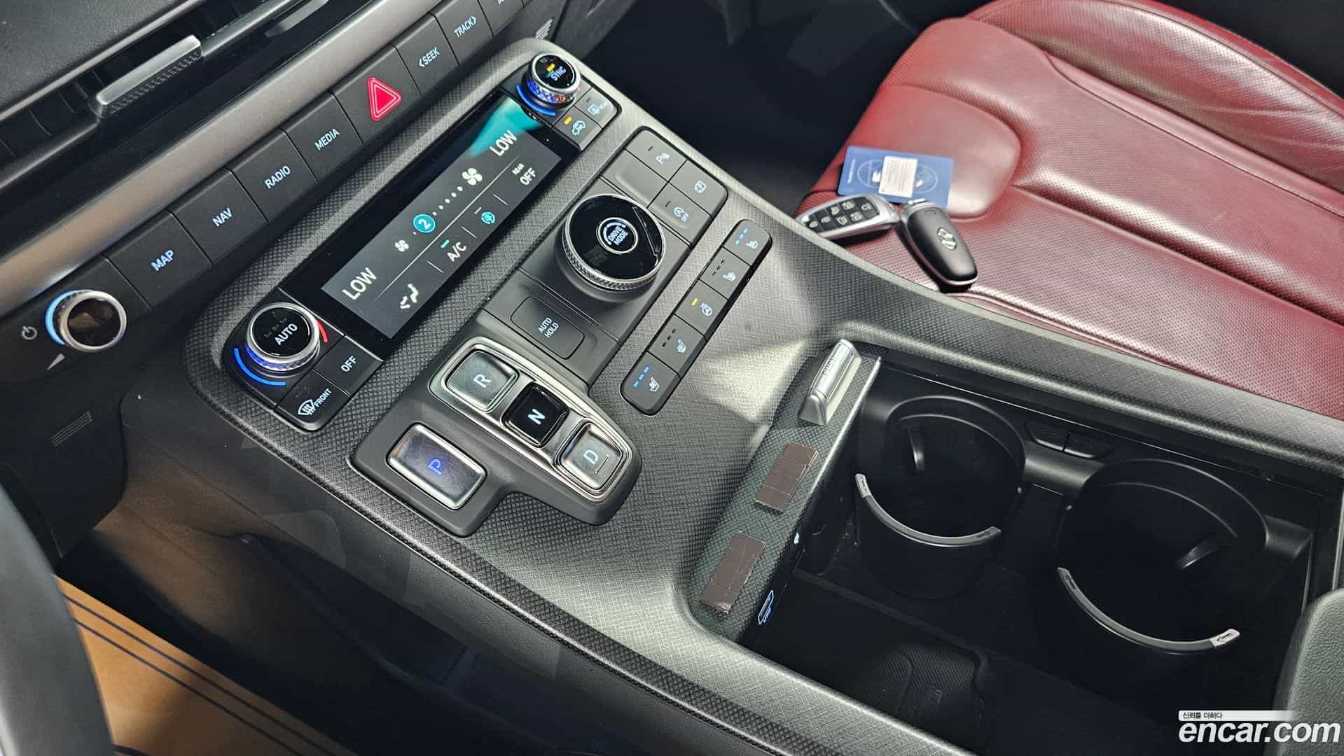 Palisade Hyundai 2023.3-INNER-009