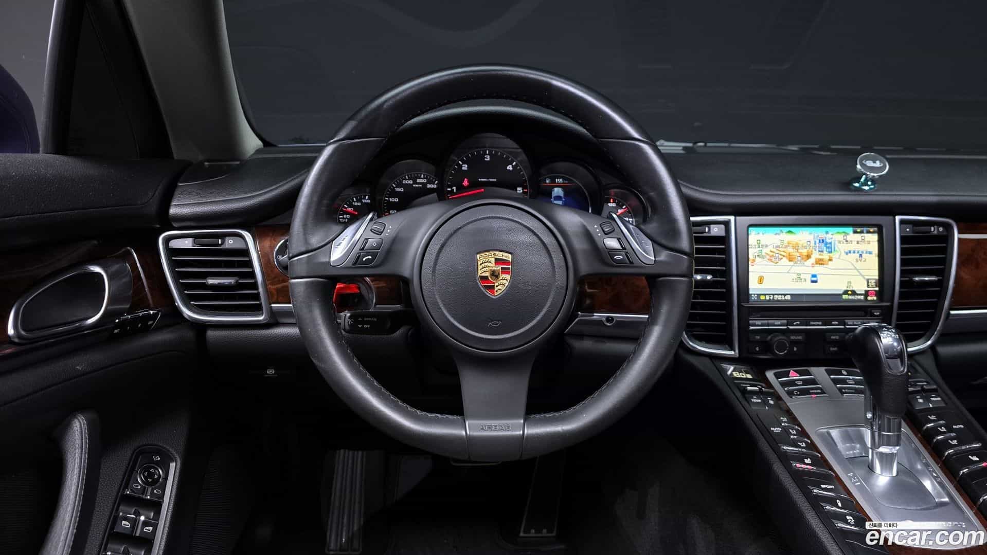 Panamera Porsche 2012.5-OPTION-017