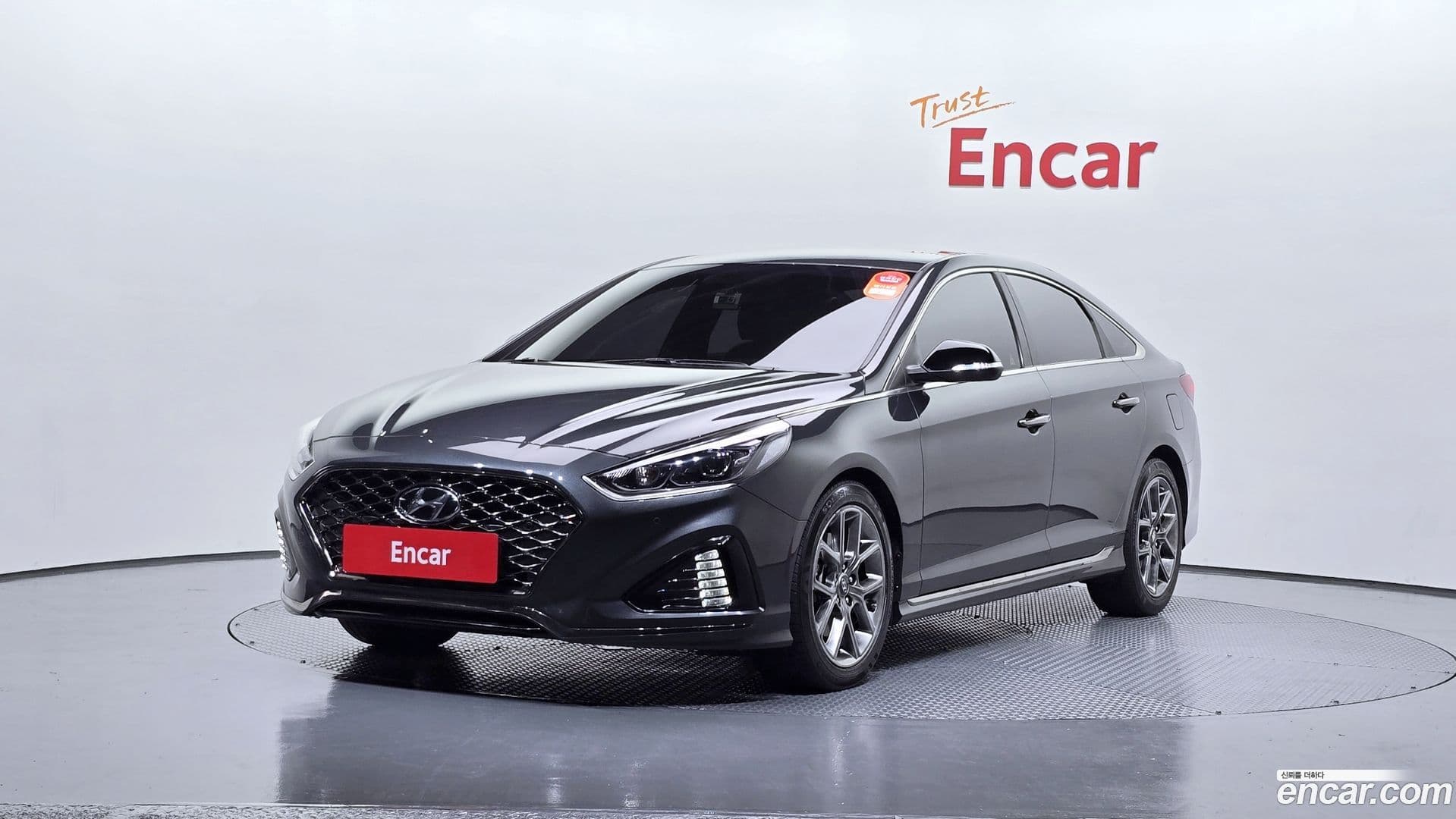 Main__Slider__Photo:Sonata Hyundai 2017.4-0