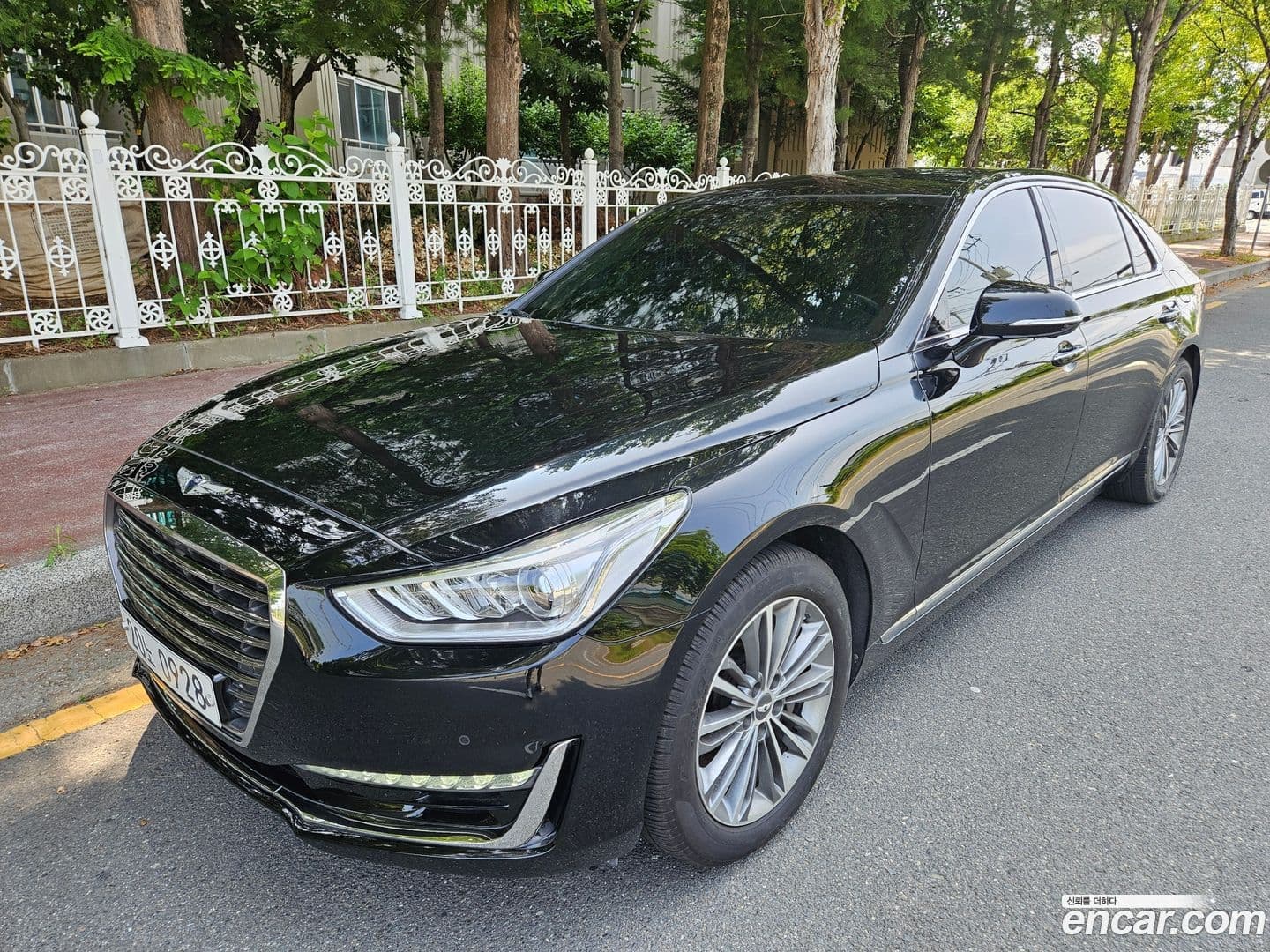 Main__Slider__Photo:EQ900 Genesis 2016.1-0