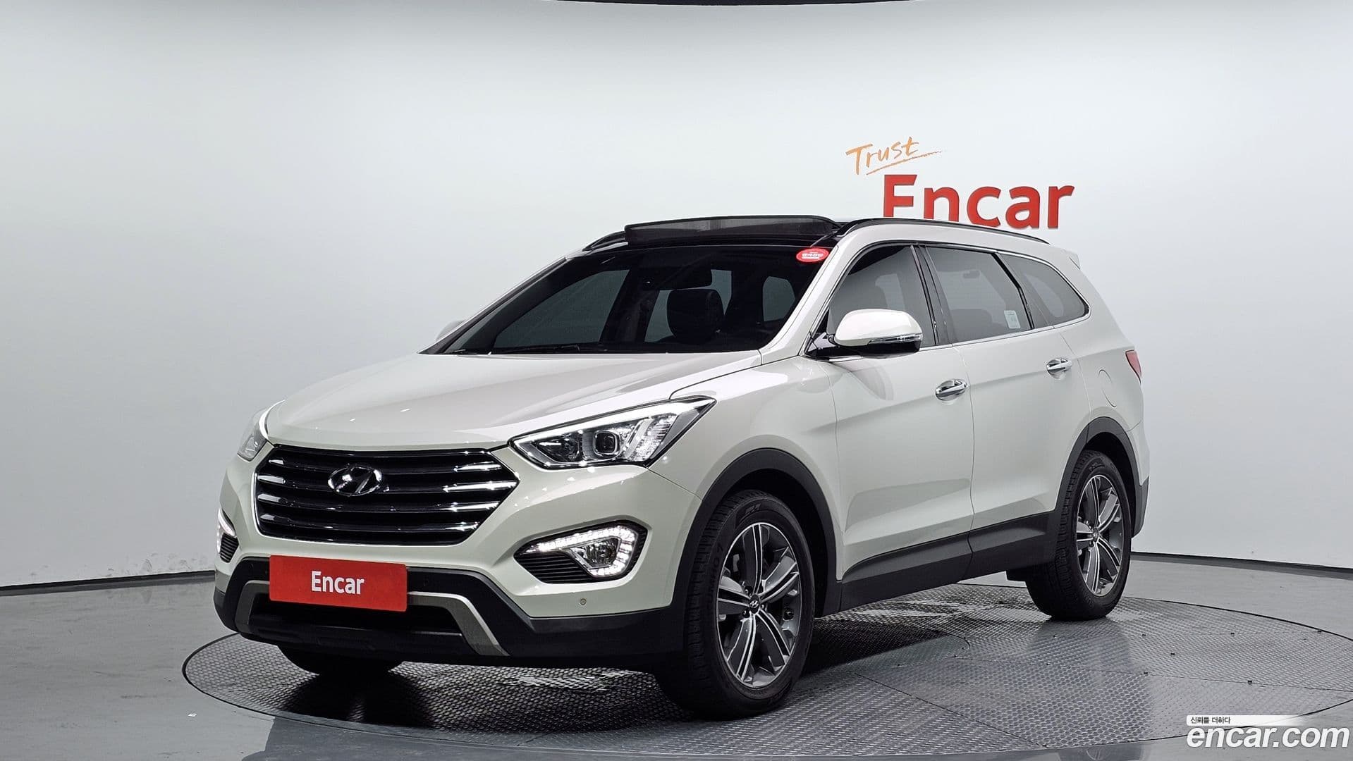 Main__Slider__Photo:Maxcruz Hyundai 2014.6-0