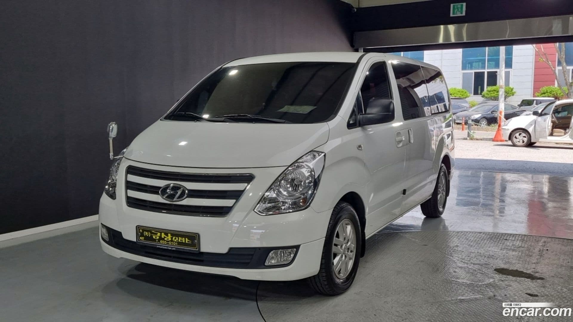 Main__Slider__Photo:Starex Hyundai 2015.10-0