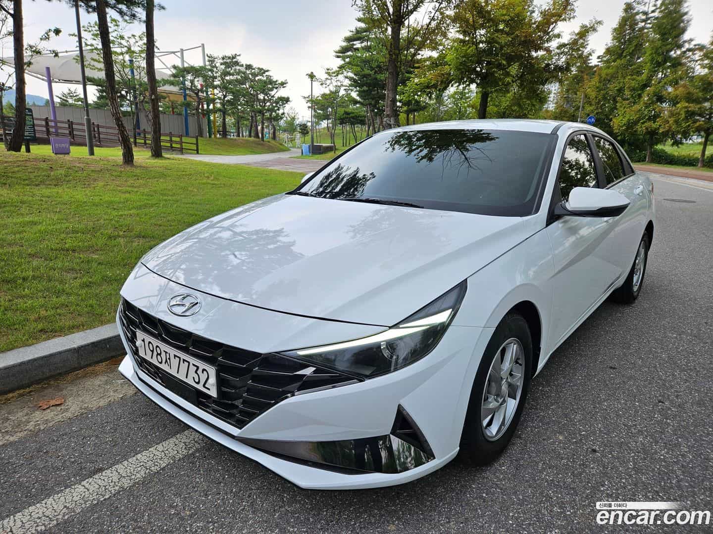 AVANTE Hyundai 2021.2-OUTER-001
