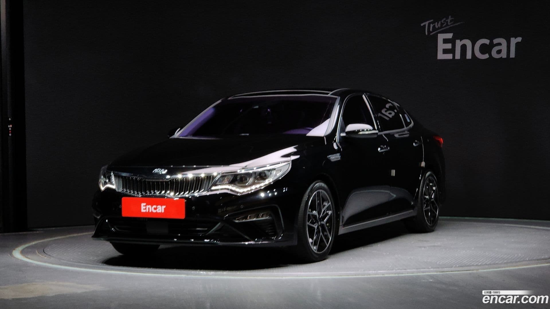 Main__Slider__Photo:K5 Kia 2018.6-0