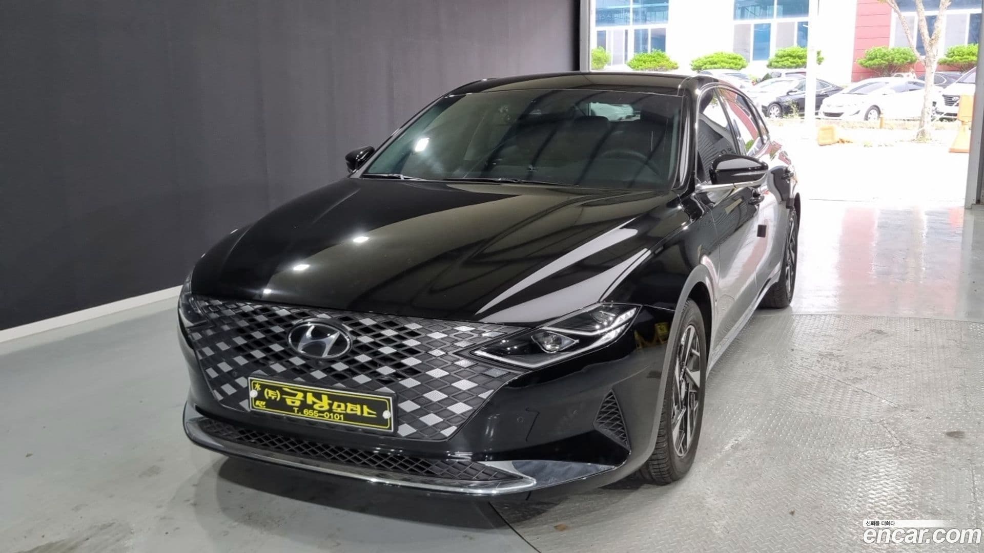 Main__Slider__Photo:Grandeur Hyundai 2020.0-0
