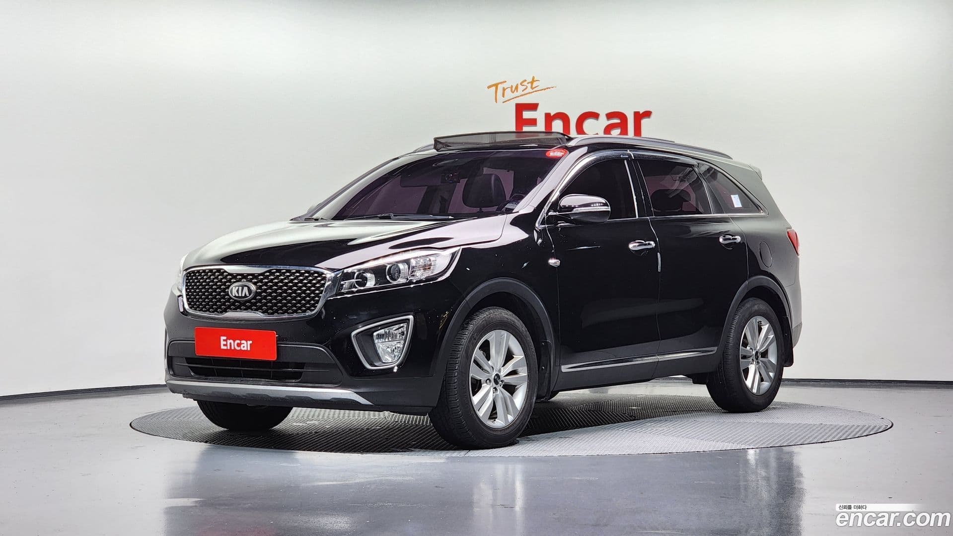 Main__Slider__Photo:Sorento Kia 2015.6-0