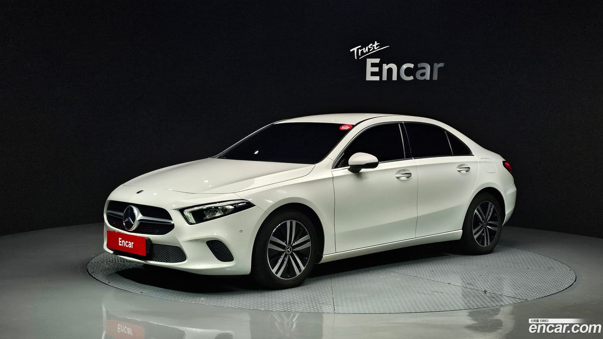 Main__Slider__Photo:A-Class Mercedes-Benz 2021.0-0