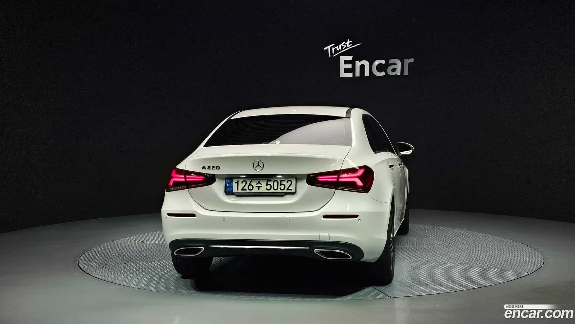 A-Class Mercedes-Benz 2021.0-OUTER-004