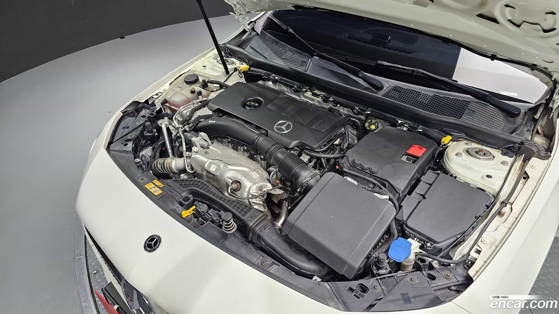A-Class Mercedes-Benz 2021.0-INNER-006