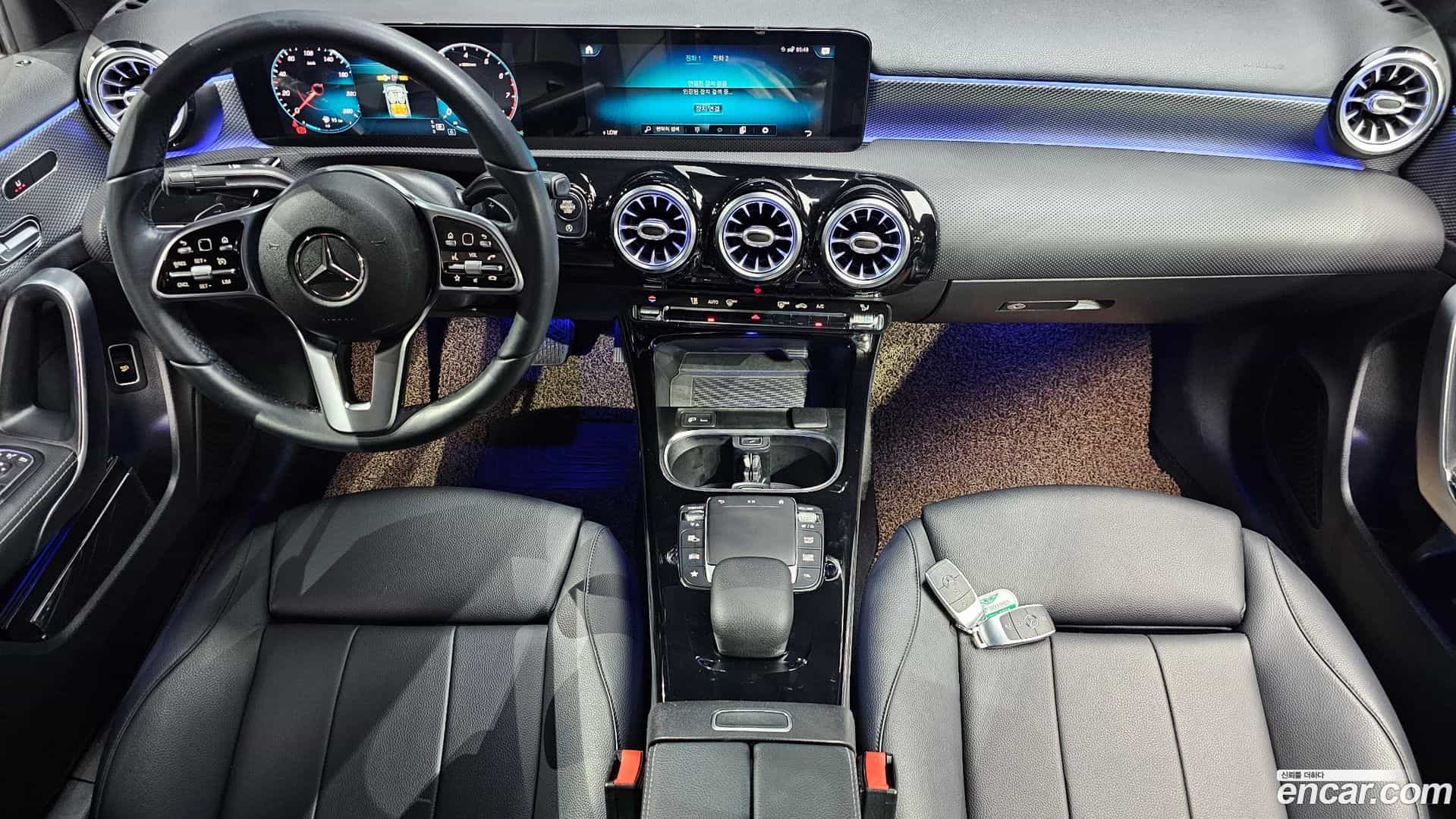 A-Class Mercedes-Benz 2021.0-INNER-007