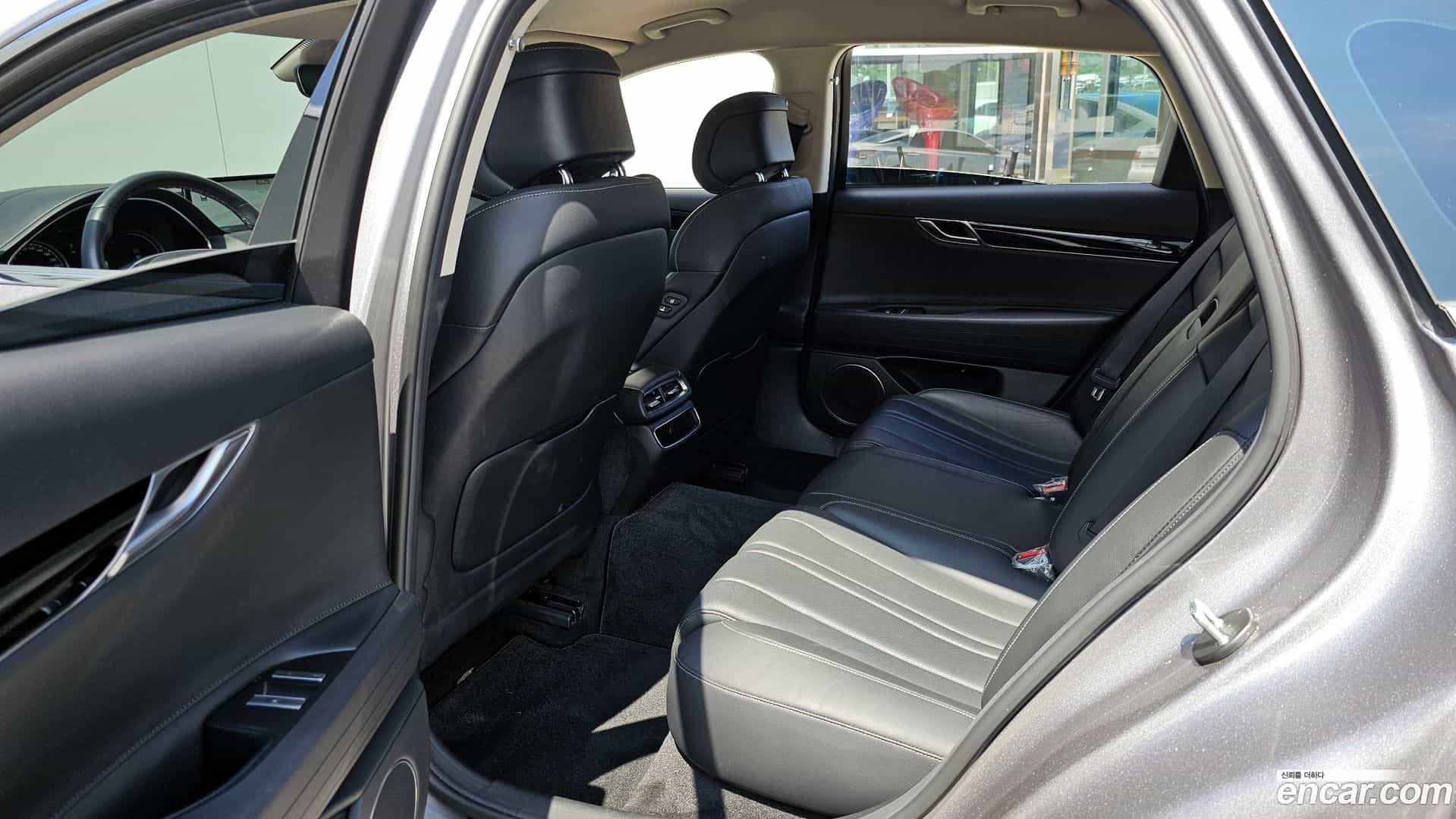 G80 Genesis 2020.6-INNER-010