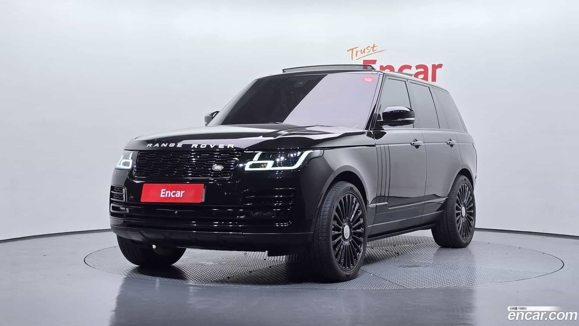 Range Rover Land Rover 2015.11-OUTER-001