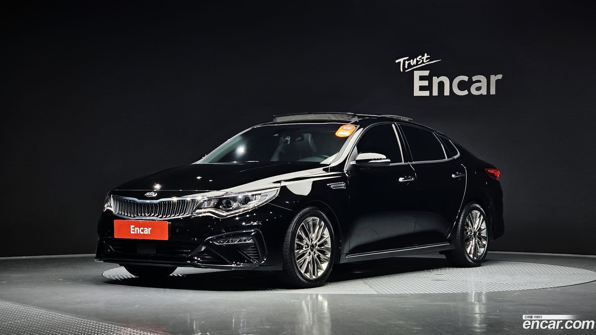 Main__Slider__Photo:K5 Kia 2019.4-0